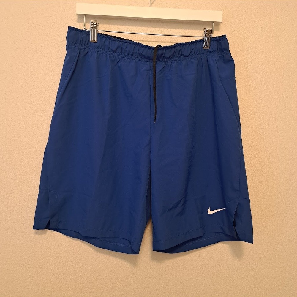 Nike Dri-FIT Mens Training Shorts Blue DJ8693-493 Size Large